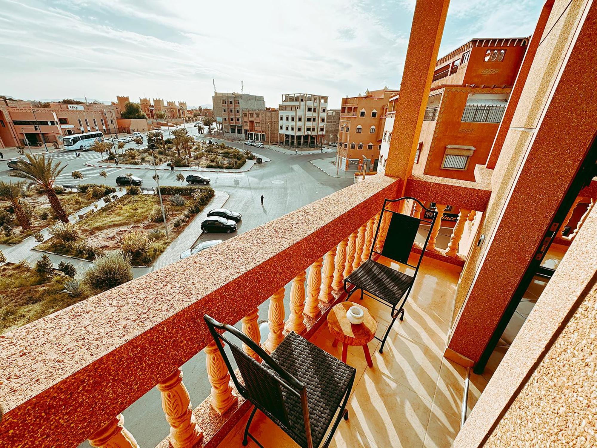 Chay - Appartements A Ouarzazate Luaran gambar