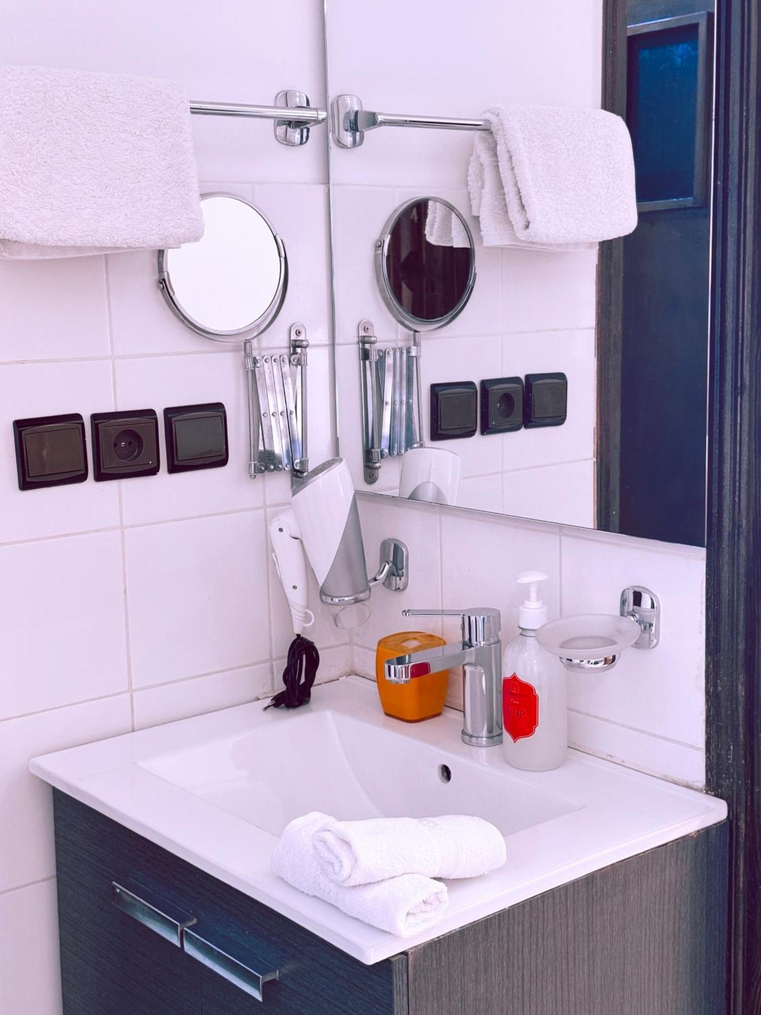 Chay - Appartements A Ouarzazate Luaran gambar